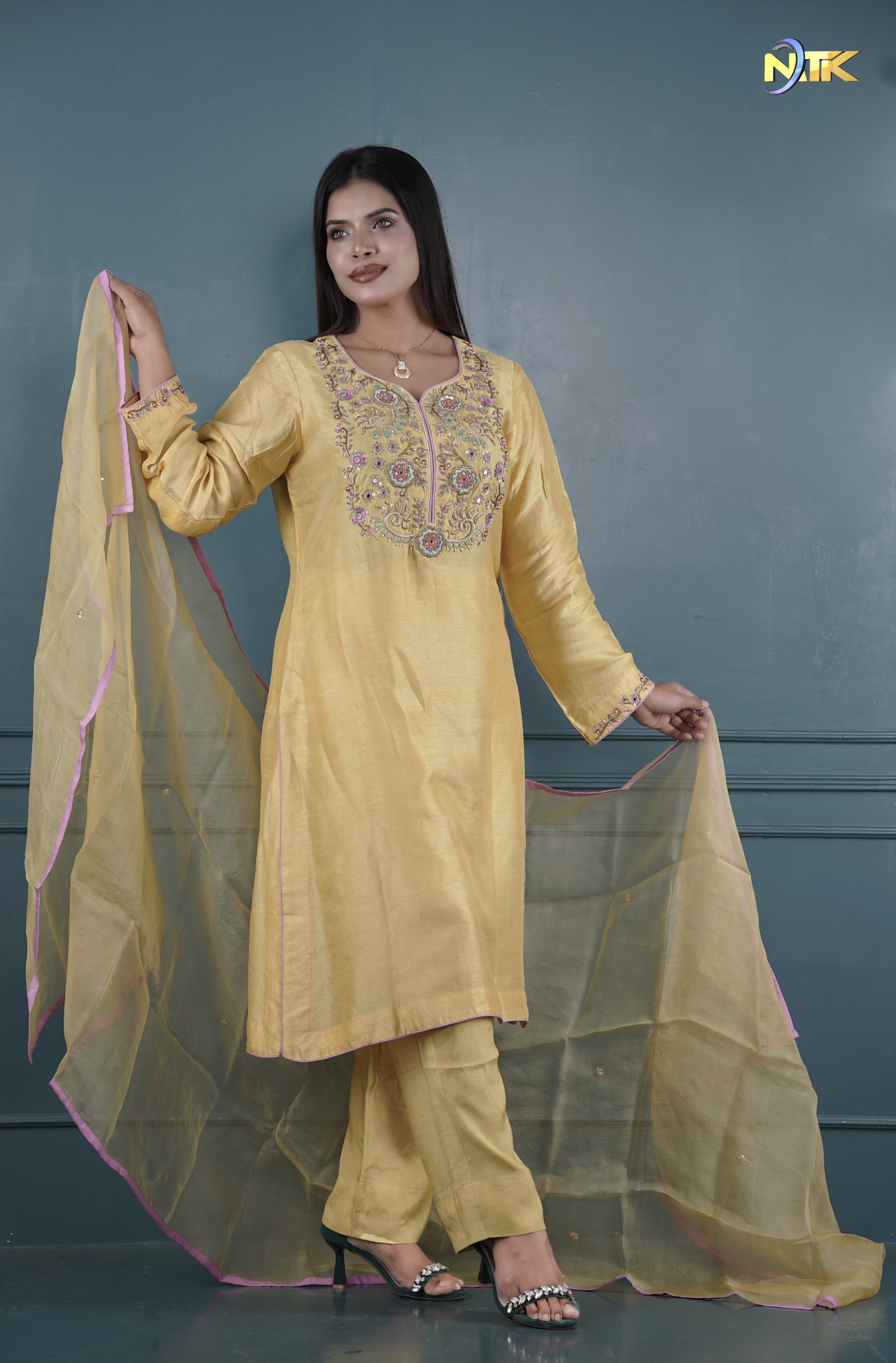 Yellow Color Raw Silk Kameez Topeto Shalwar Muslin Dupatta Kurchupi Handwork 3-Piece Sets